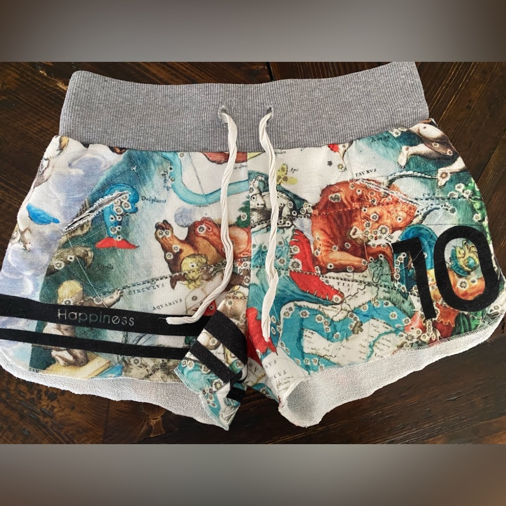 Happiness girls shorts size 10